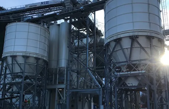 Tunnel construction site silos