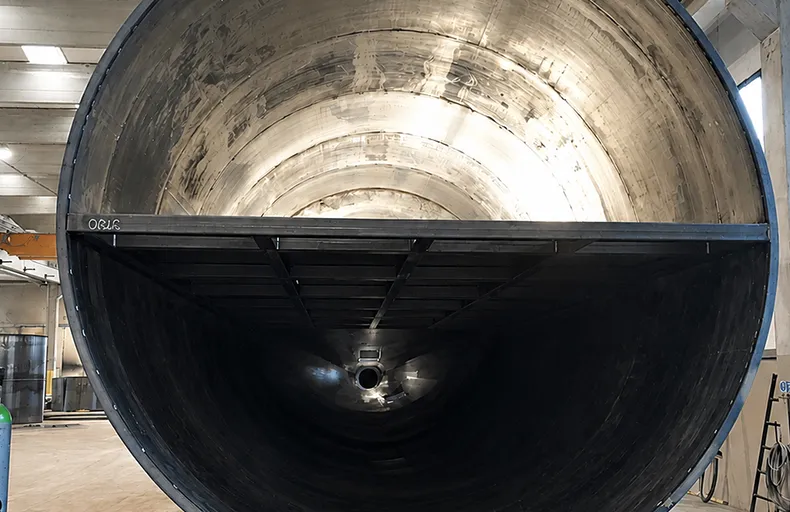 Silos_dividido_en_compartimentos