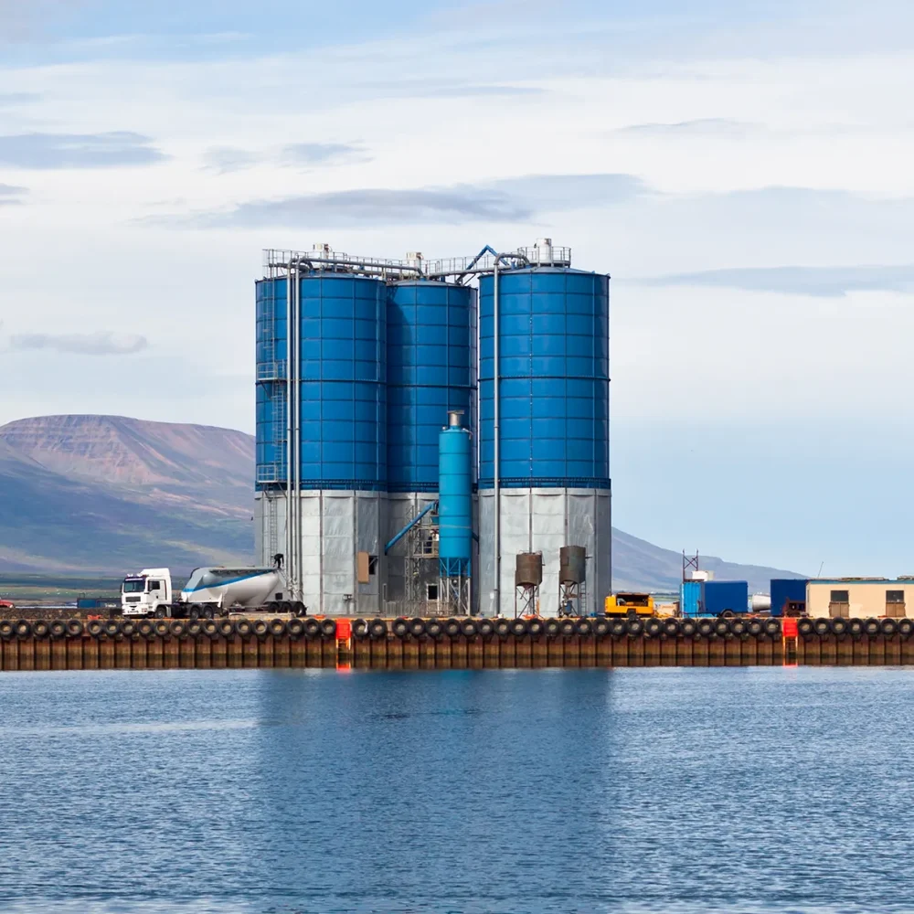 Silos für Hafenlagerung